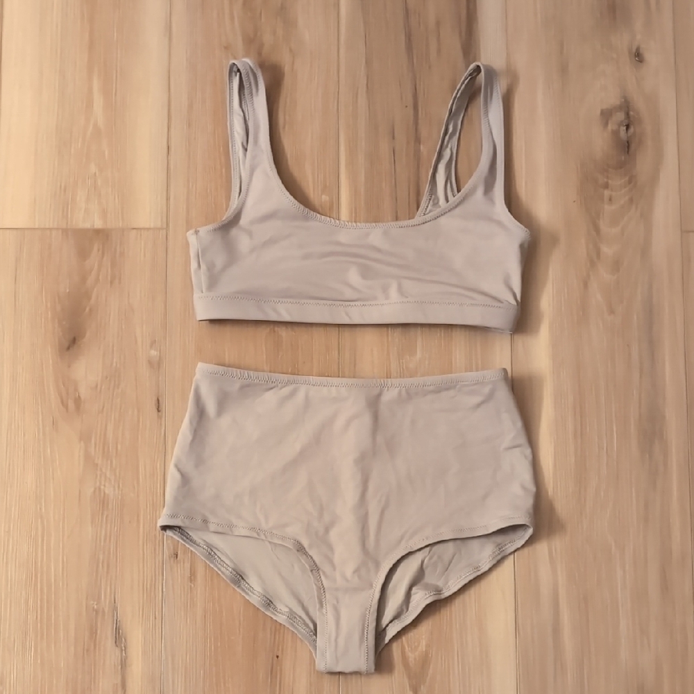 SKIMS Bikini Shorts Swimsuit Set